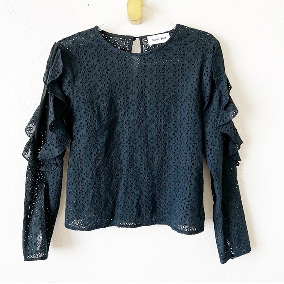 Line and dot lace ruffle long sleeve top size small - Picture 8 of 15